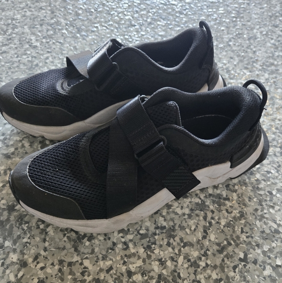 Sorel women’s Kinetic RNEGD strap sneakers size 7.5 good condition - Picture 4 of 9